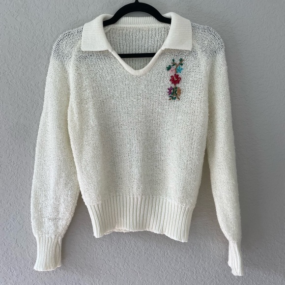 Vintage Floral Embroidered V-Neck Collared Sweater Size XS - Picture 2 of 8